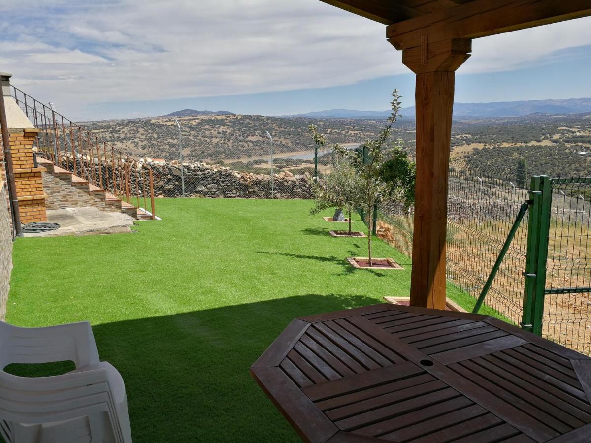Casa Rural&SPA Mirador de la Covatilla Guijo de Avila Exterior foto